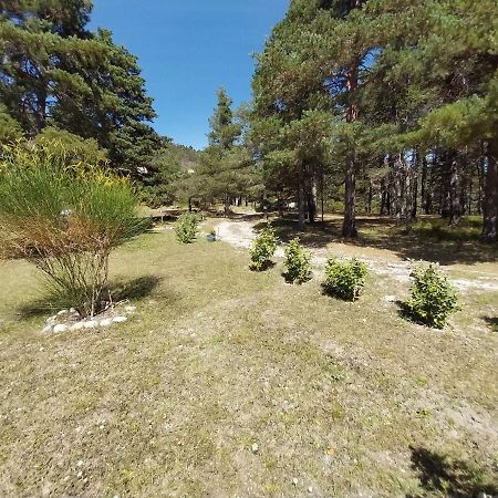 Petit Studio Dans La Prairie Saint-Auban  エクステリア 写真
