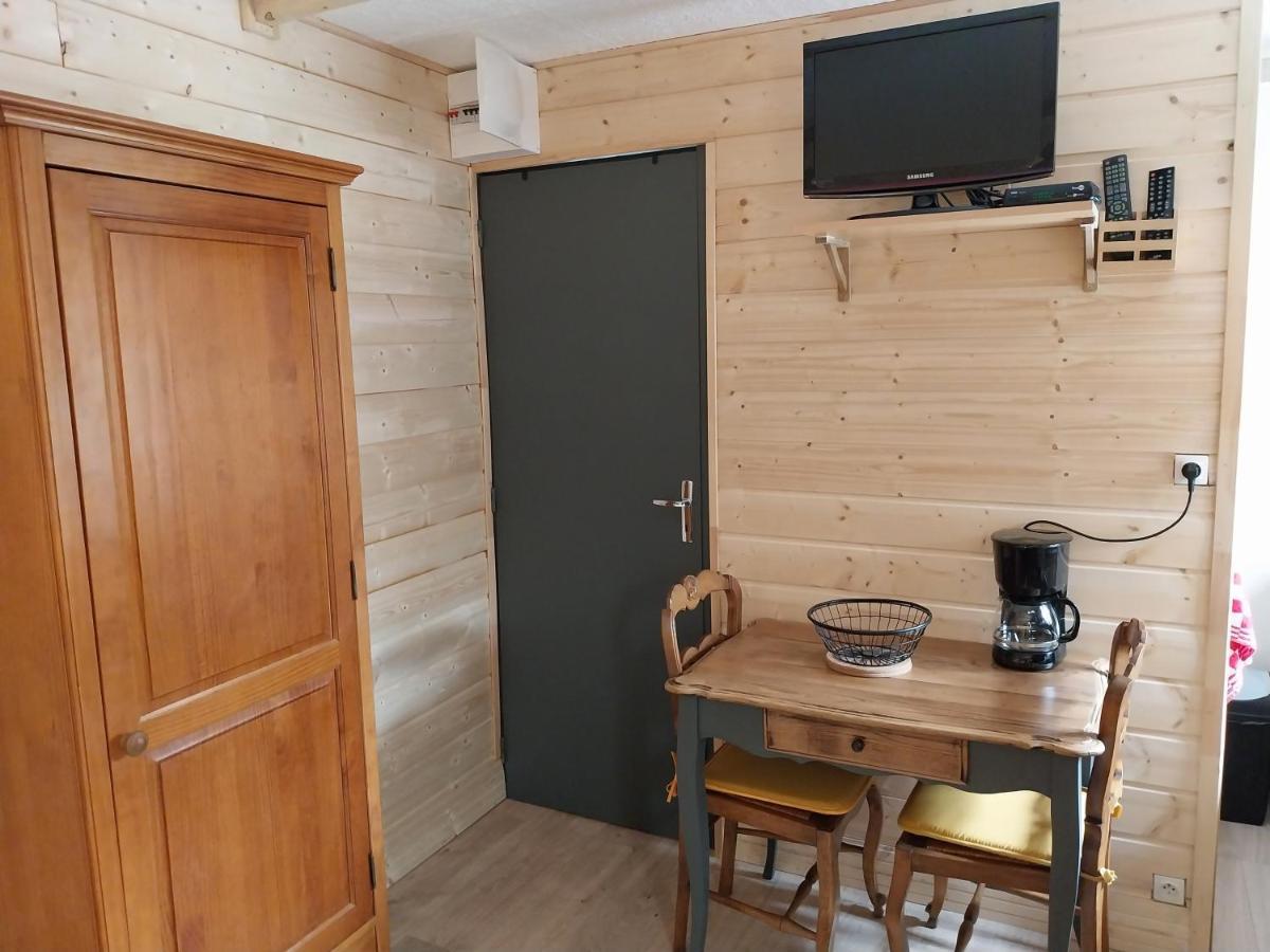 Petit Studio Dans La Prairie Saint-Auban  エクステリア 写真